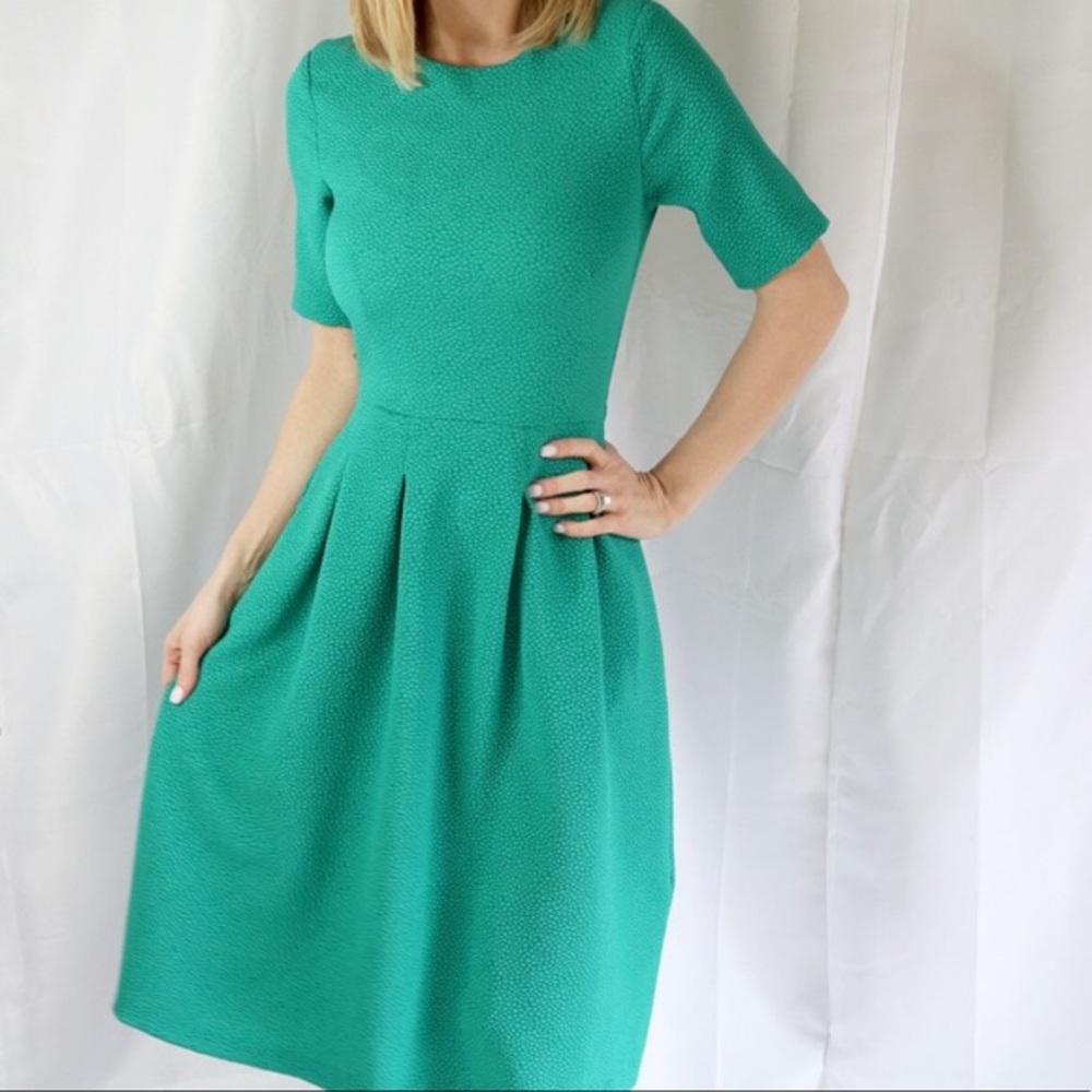 H&M emerald Green Pleat Classic Dress